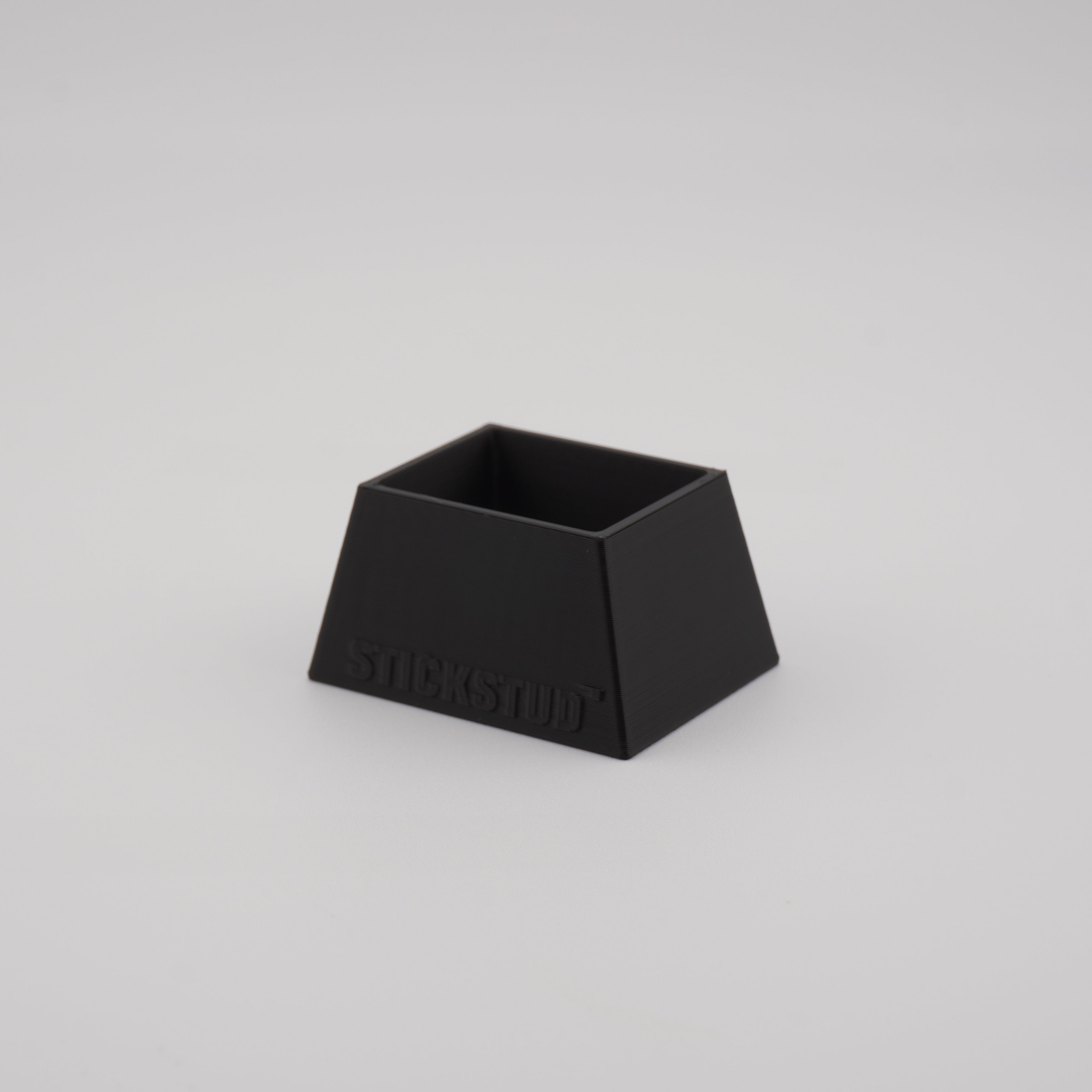 StickStud™ Box Plus Stand (4)