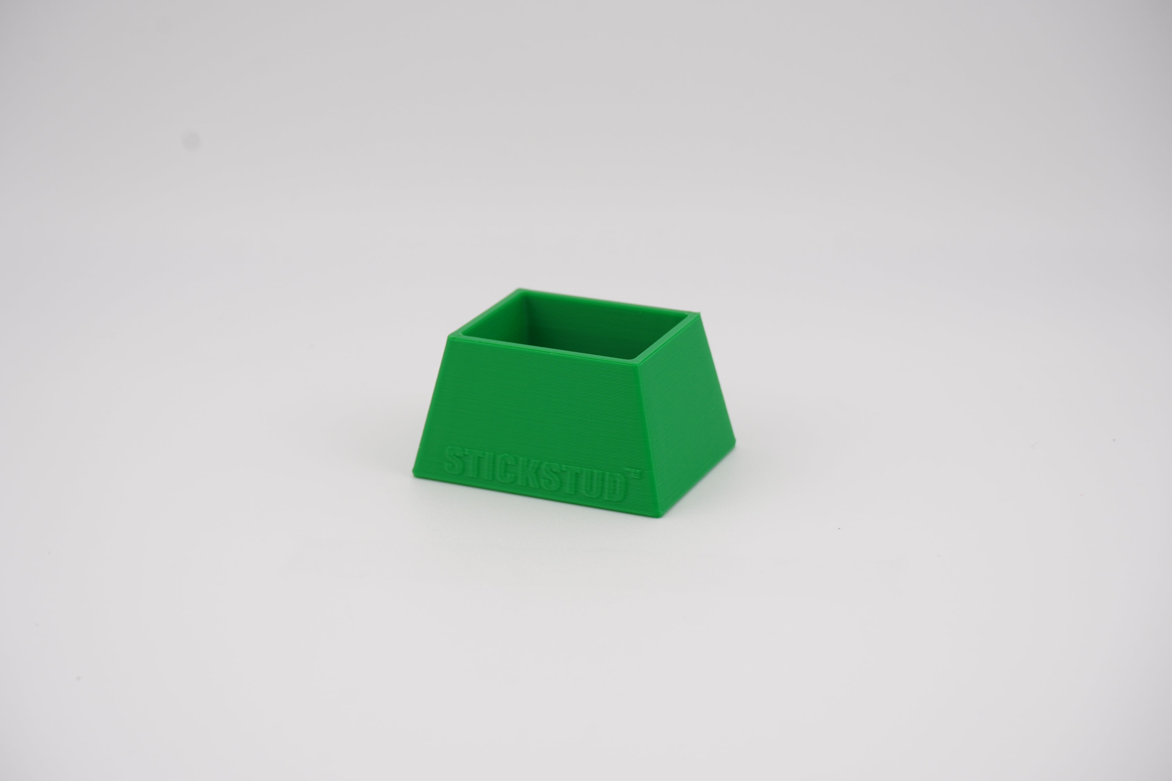 StickStud™ Box Plus Stand (4)