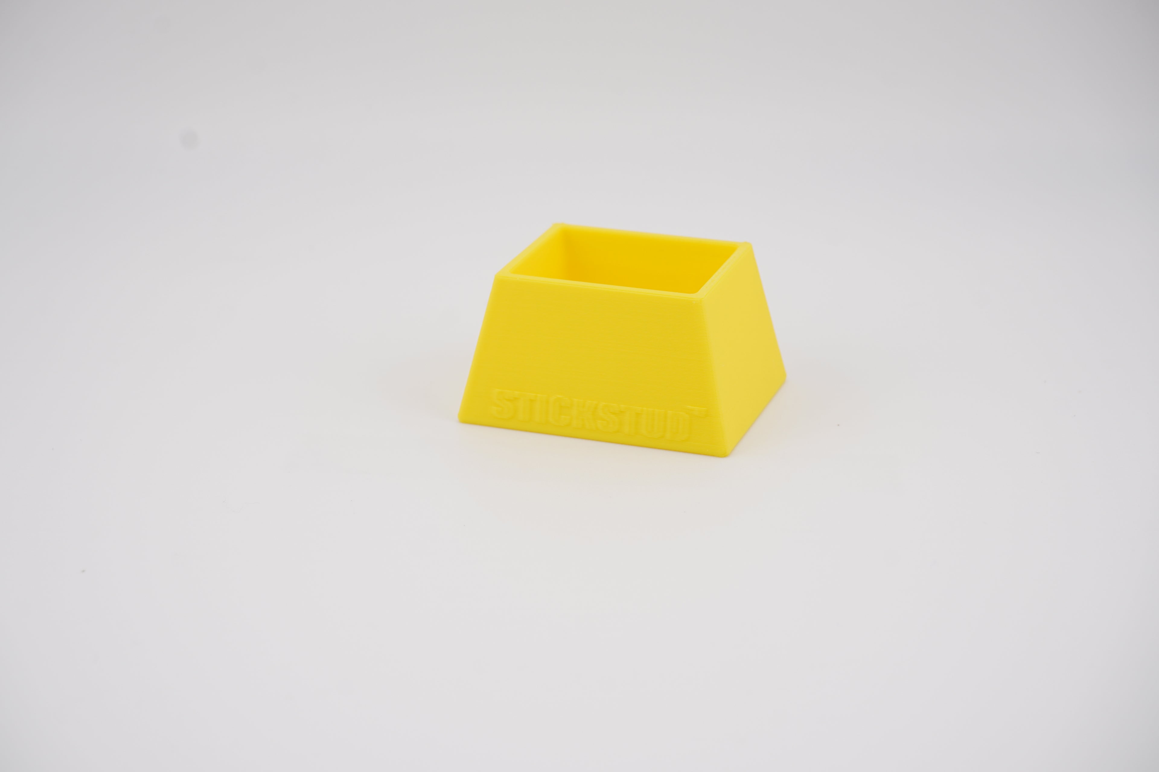StickStud™ Box Plus Stand (4)
