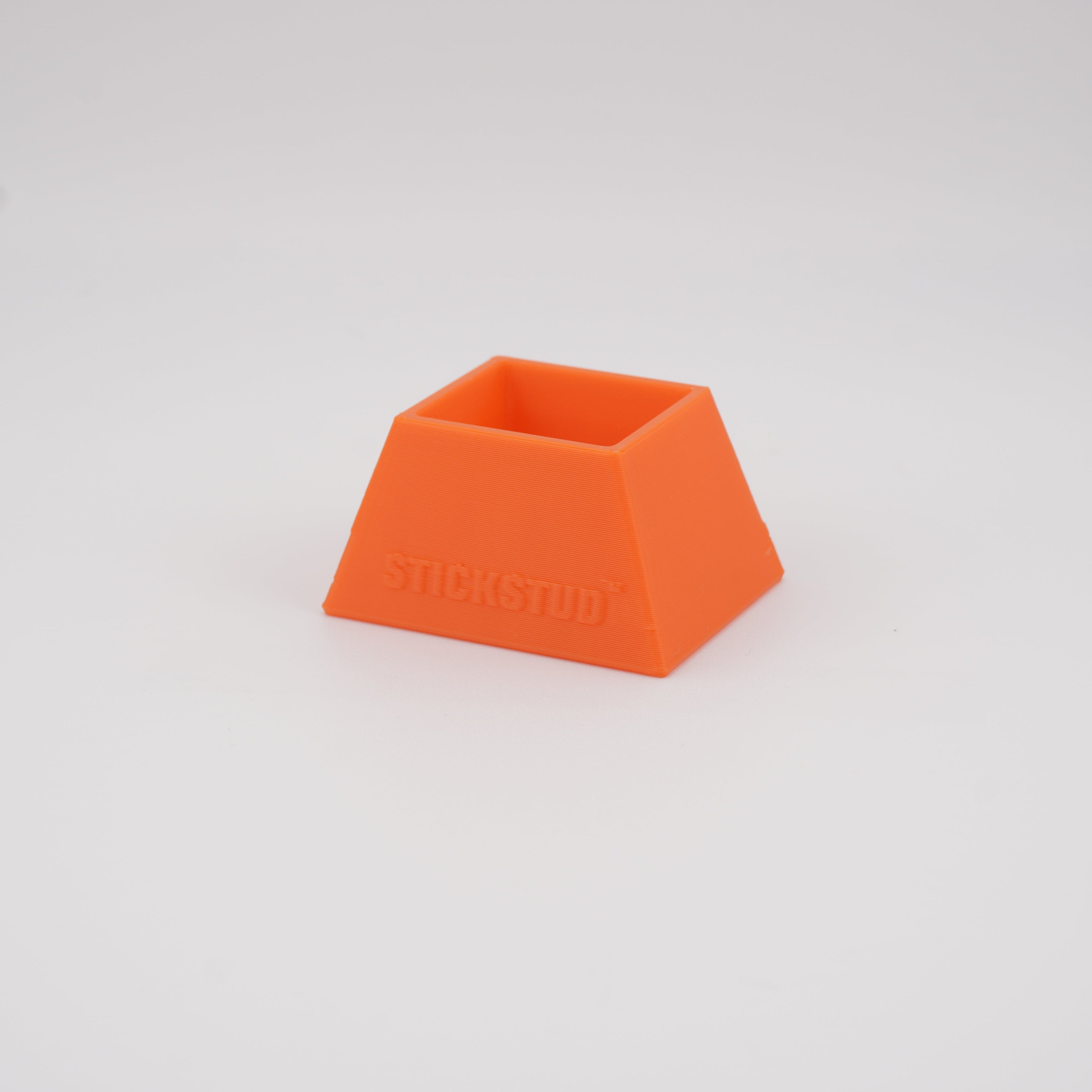 StickStud™ Box Pro Stand (4)