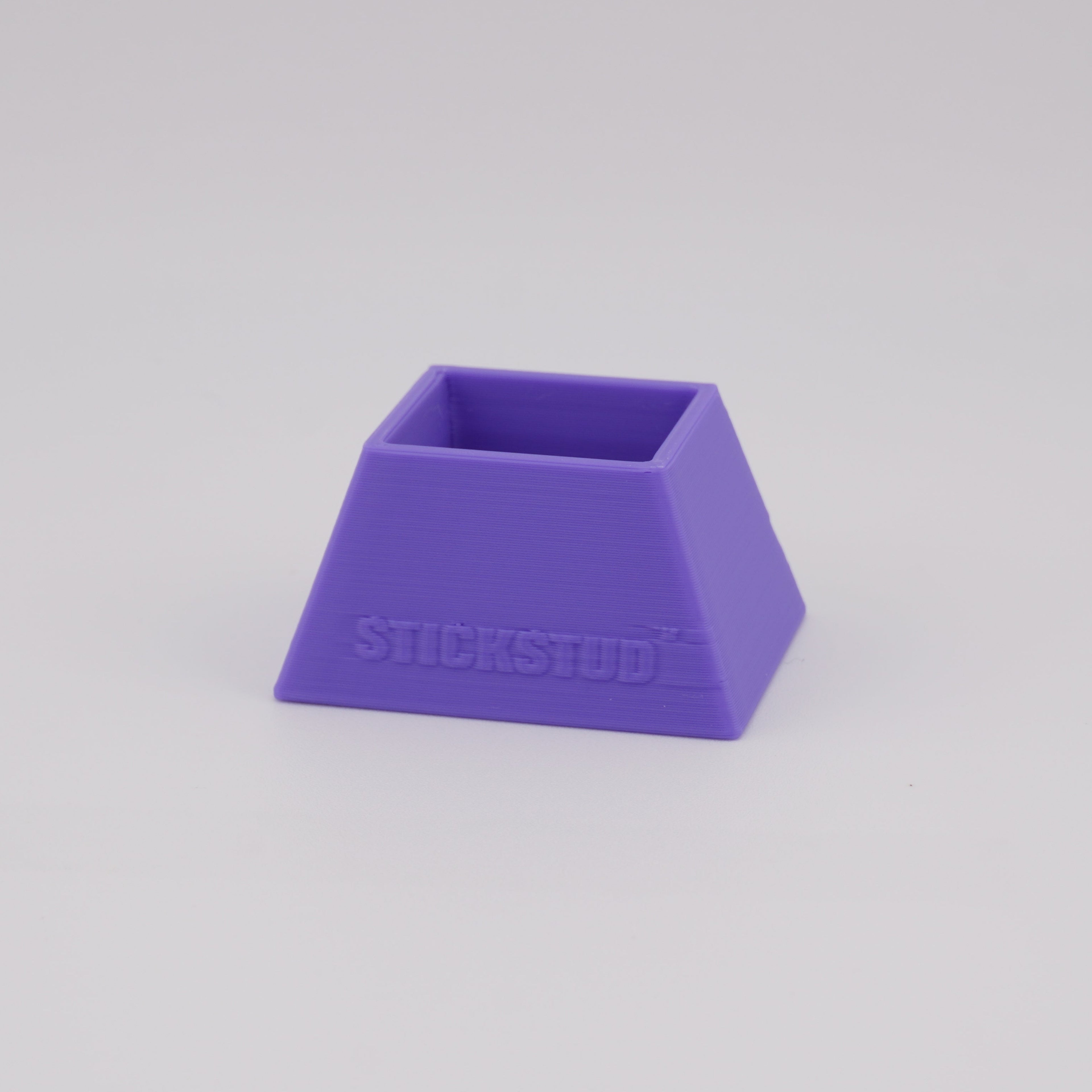 StickStud™ Box Pro Stand (4)